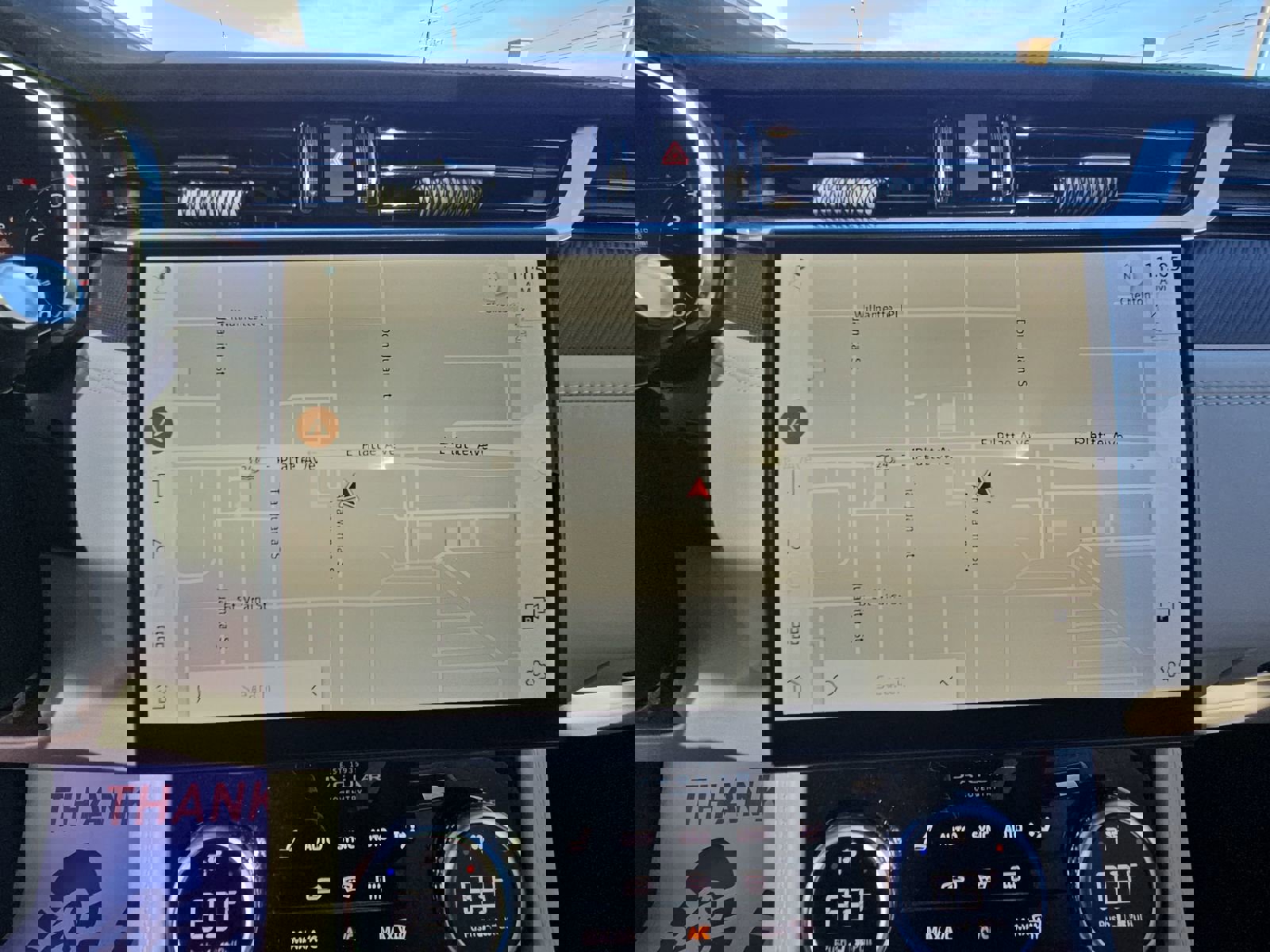 Used 2023 Jaguar F-PACE SVR image 14