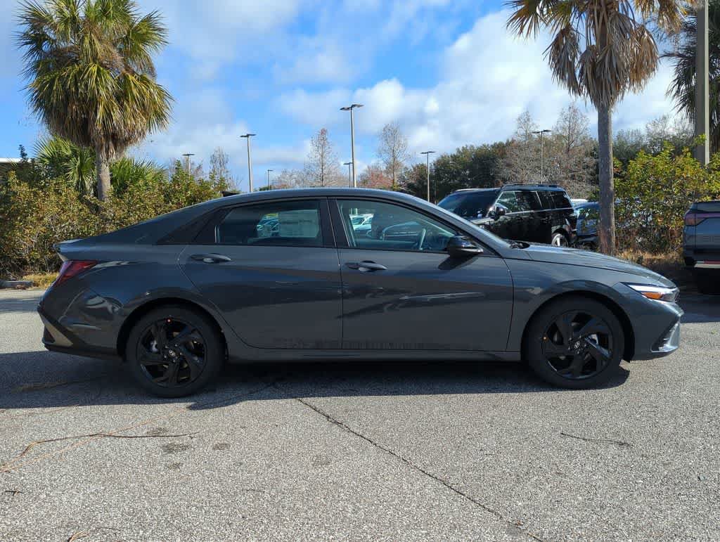 New 2026 Hyundai Elantra Sport image 8