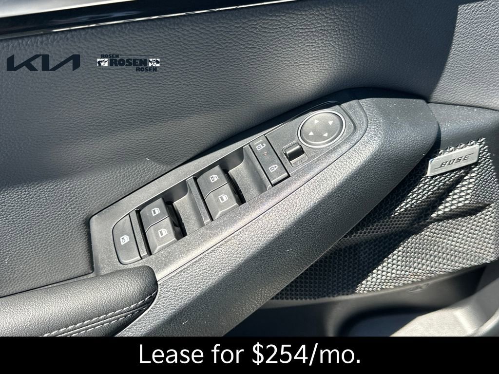 New 2026 Kia Seltos SX AWD/4WD image 11