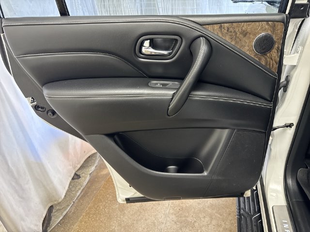 Used 2023 INFINITI QX80 Premium Select w/ Cargo Package AWD/4WD image 27