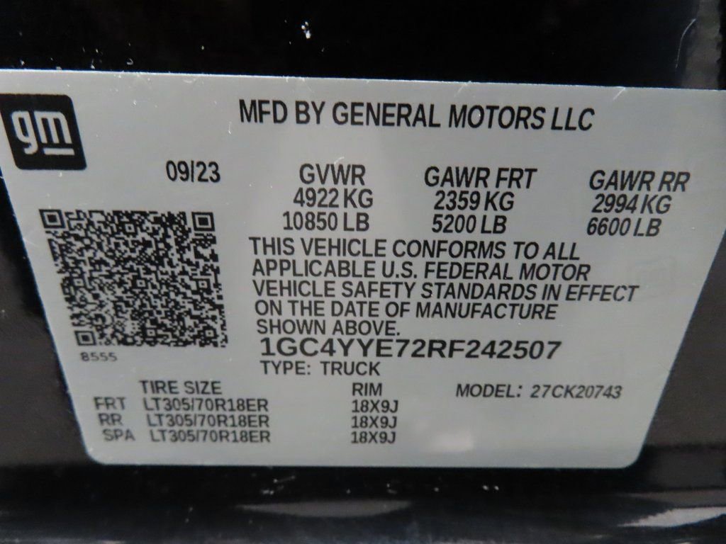 Used 2024 Chevrolet Silverado 2500 ZR2 w/ Technology Package image 86