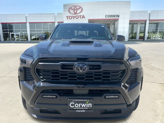 New 2026 Toyota Tacoma TRD Sport w/ TRD Sport Upgrade Package AWD/4WD image 9