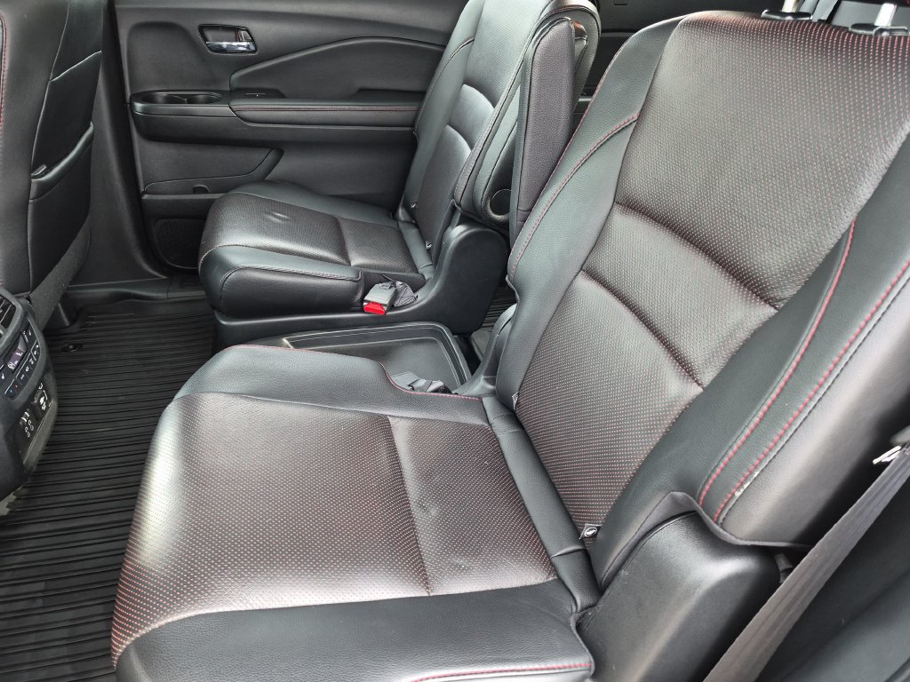 Used 2021 Honda Pilot Black Edition image 28