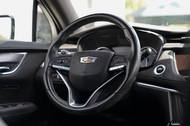 Used 2023 Cadillac XT6 Luxury FWD image 32
