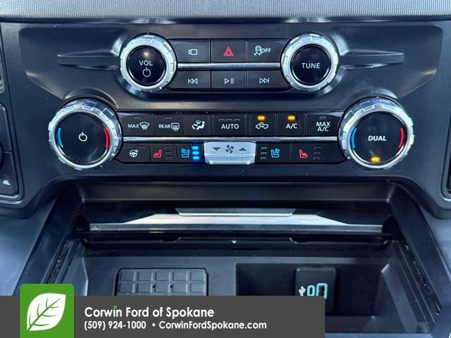 Certified 2026 Ford F350 Platinum w/ Tremor Off-Road Package AWD/4WD image 29
