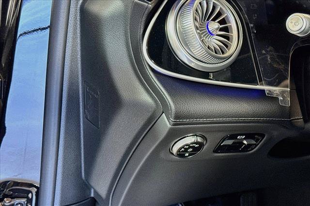 New 2026 Mercedes-Benz EQS 400 4MATIC SUV image 10