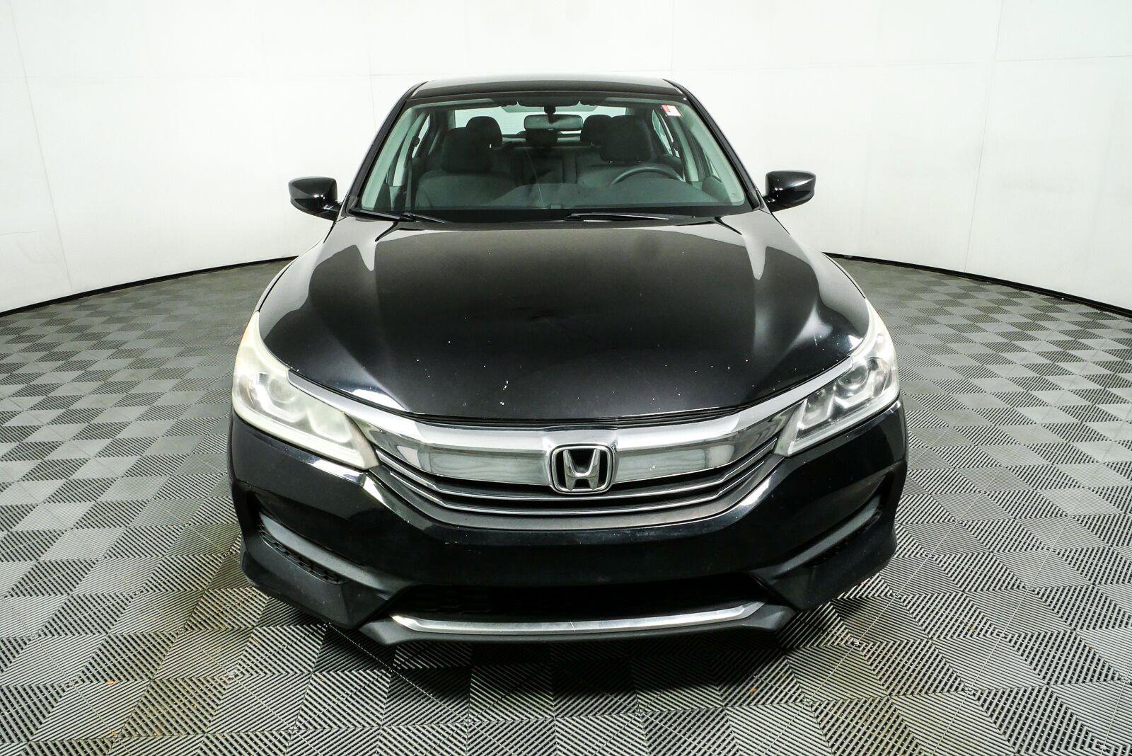 Used 2016 Honda Accord LX image 23
