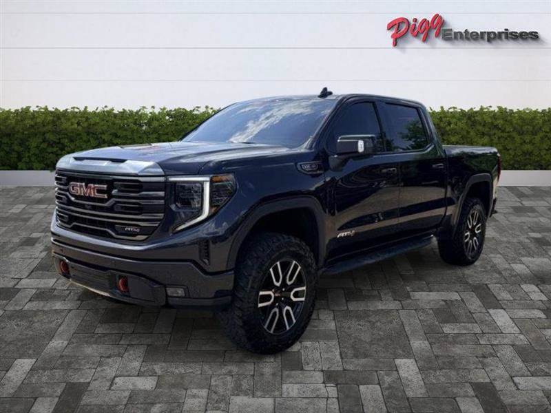 Used 2024 GMC Sierra 1500 AT4 w/ Technology Package AWD/4WD image 4