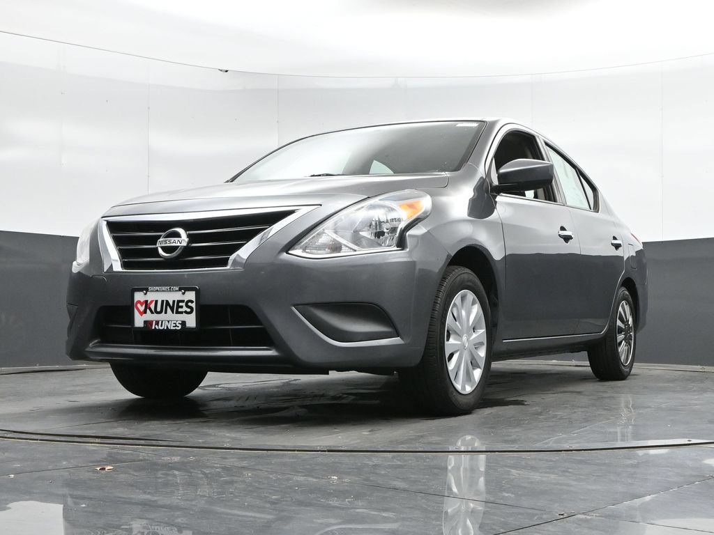 Used 2019 Nissan Versa SV FWD image 44