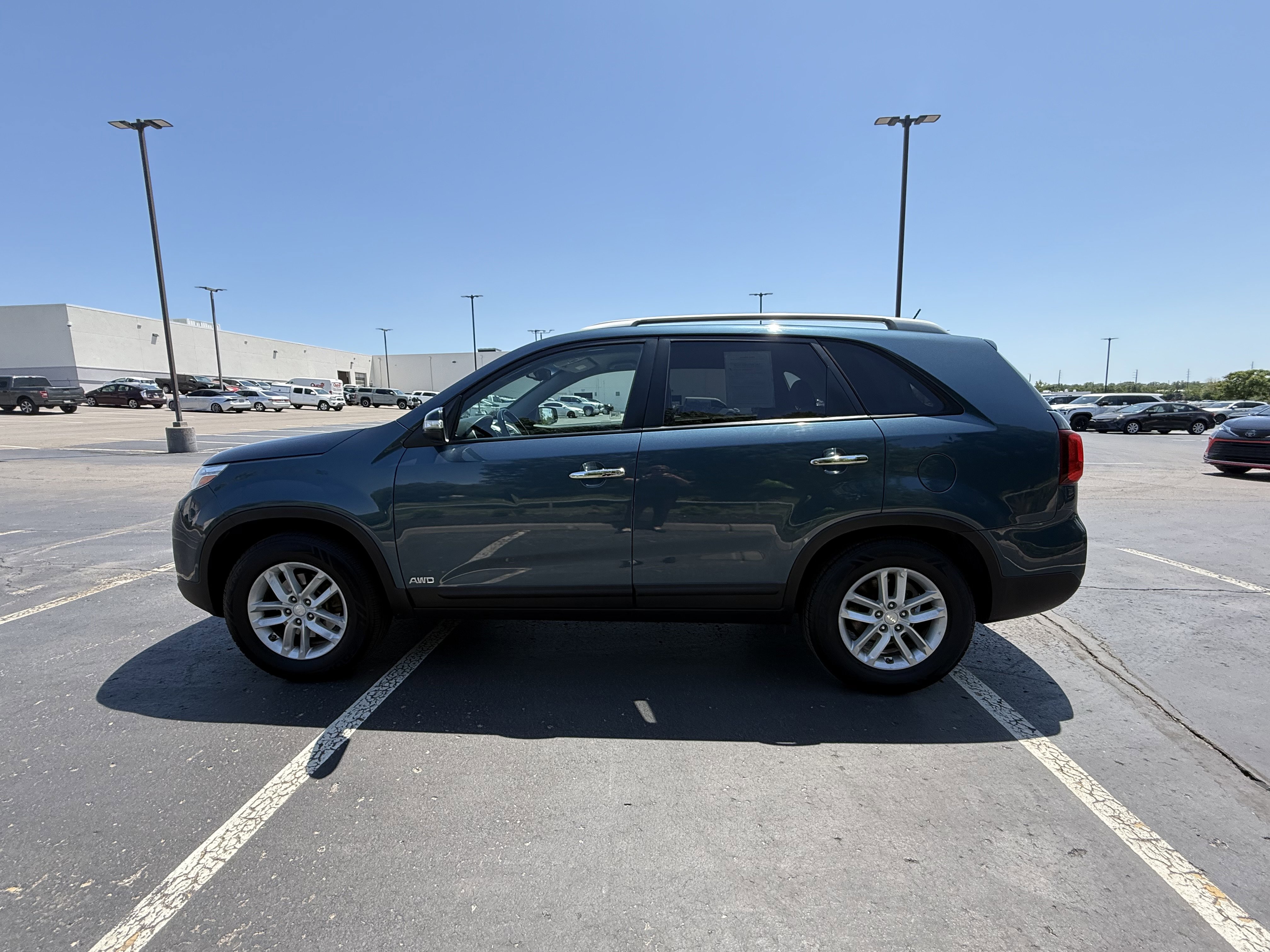 Used 2014 Kia Sorento LX AWD/4WD image 5
