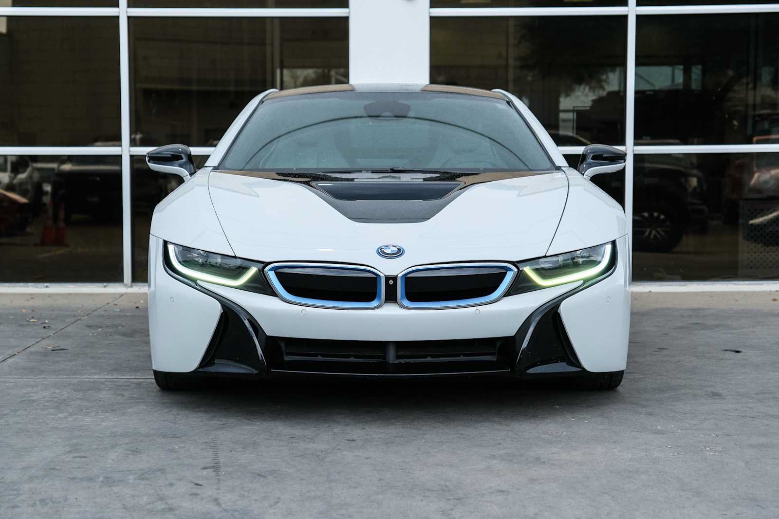 Used 2015 BMW i8 AWD/4WD image 2