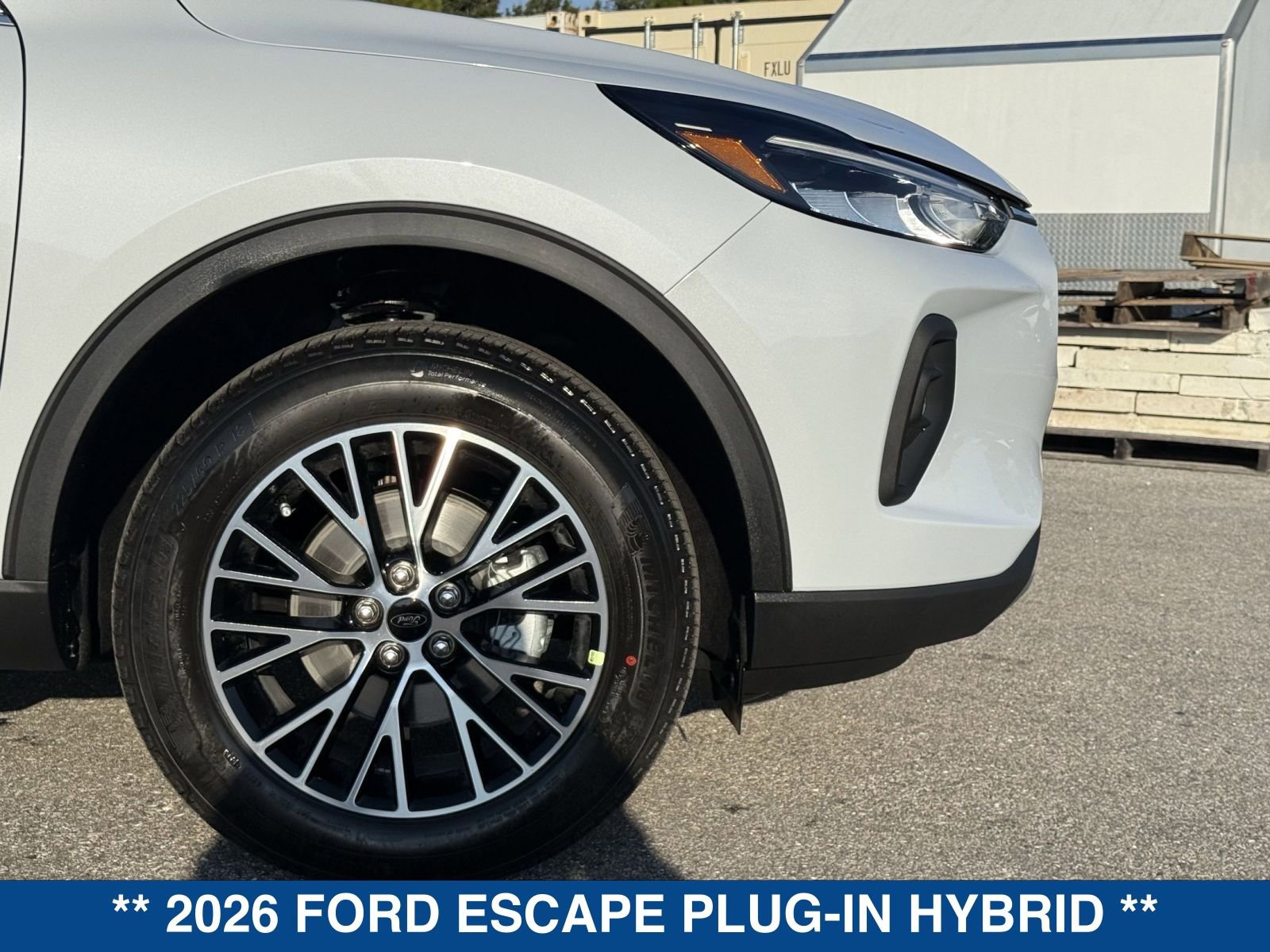 New 2026 Ford Escape SE FWD image 12