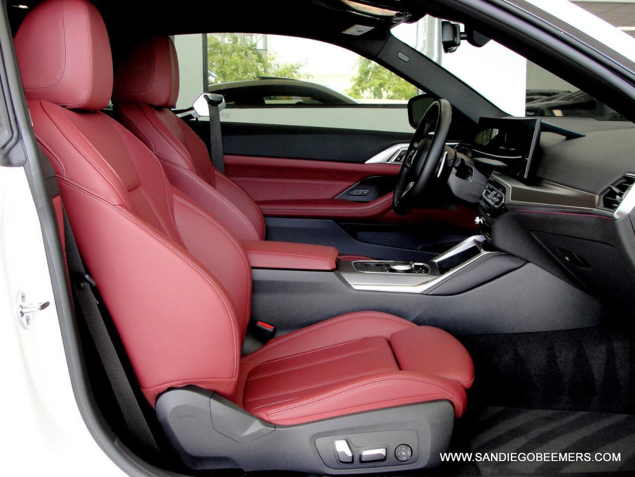 Used 2024 BMW M440i Coupe w/ Premium Package RWD image 43