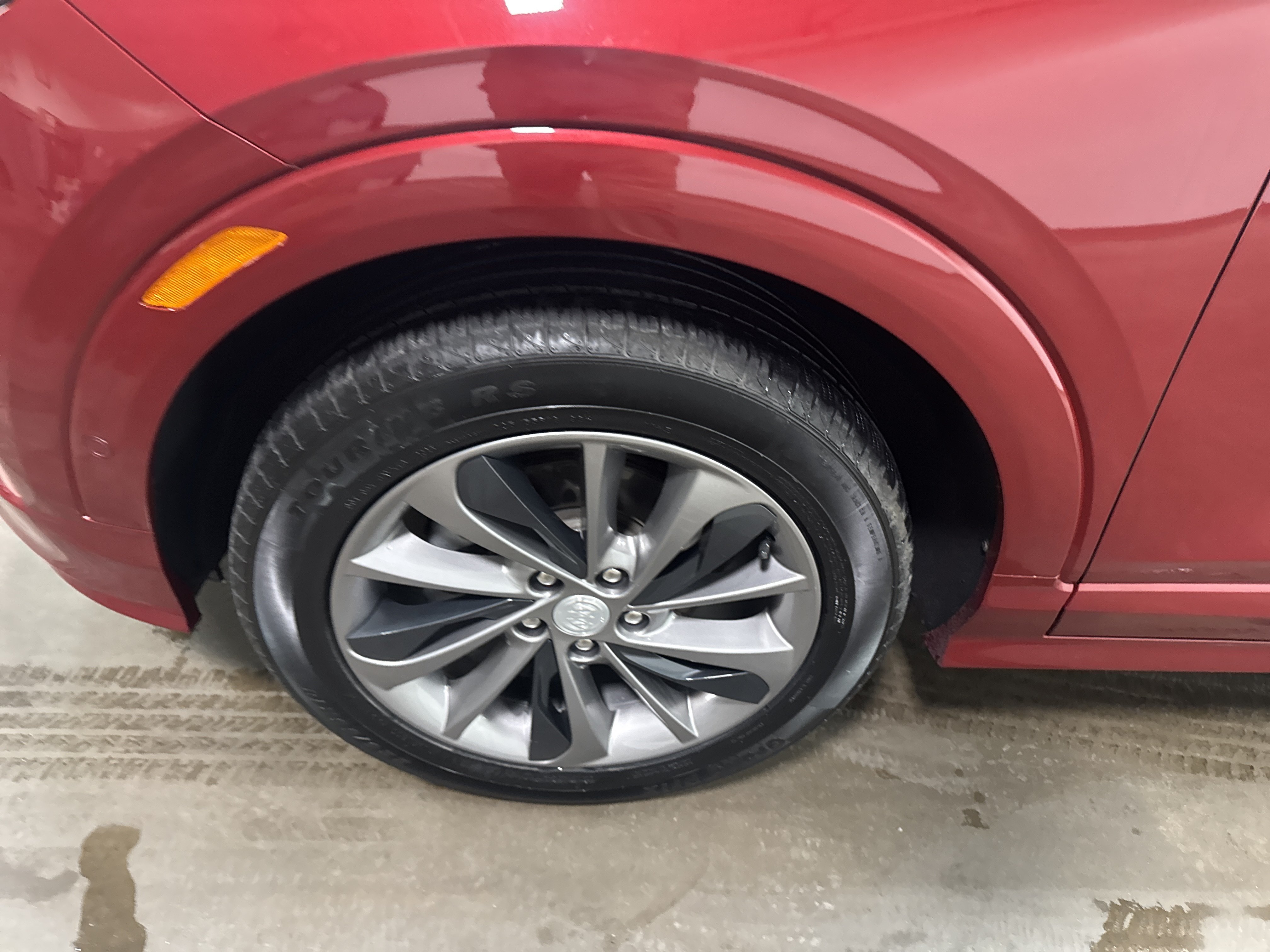 Used 2021 Buick Encore GX Essence w/ Advanced Technology Package AWD/4WD image 9