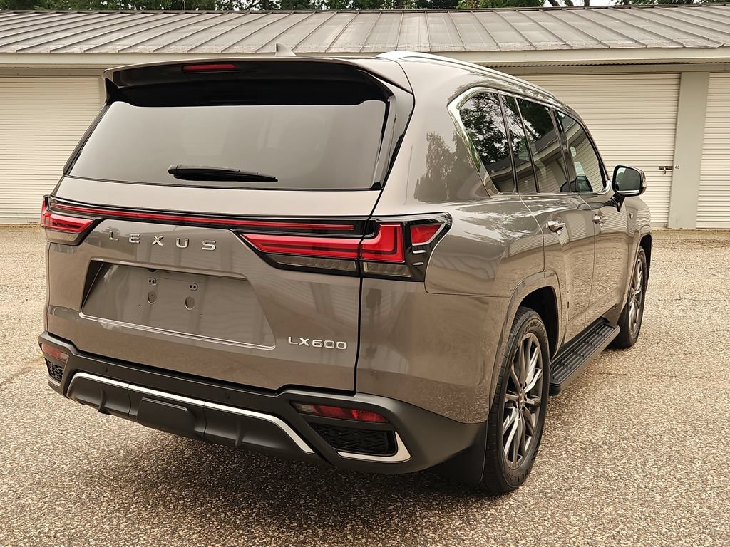 Used 2023 Lexus LX 600 F Sport w/ Accessory Package (P3) AWD/4WD image 6