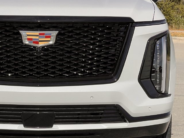 New 2026 Cadillac Escalade ESV Sport w/ Touring Package AWD/4WD image 7