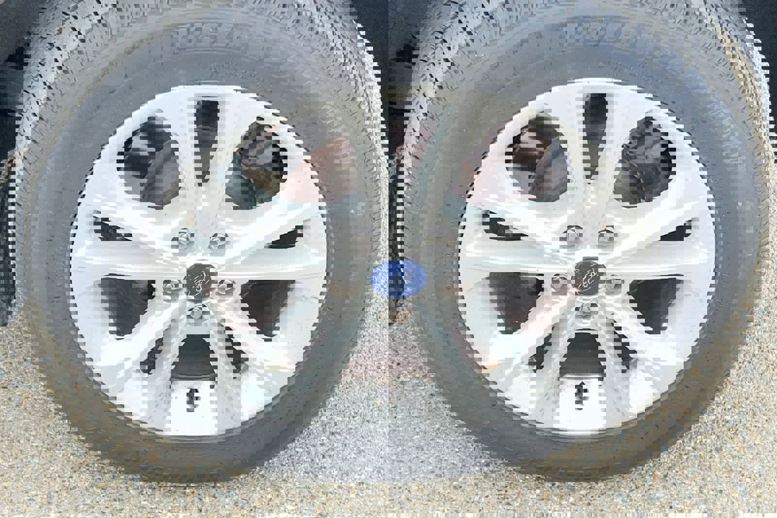 Used 2017 Ford Escape SE image 22