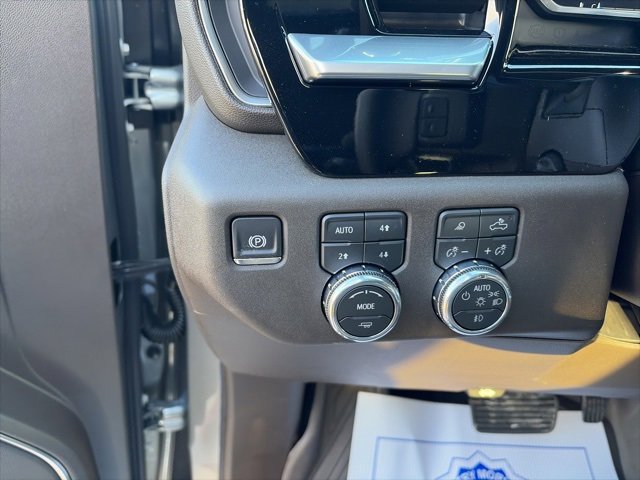 New 2026 GMC Sierra 1500 SLT w/ SLT Premium Plus Package image 19