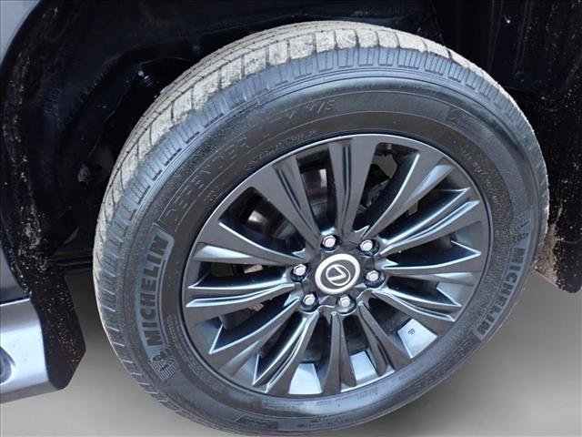 Used 2021 Lexus GX 460 Premium w/ Accessory Package AWD/4WD image 7