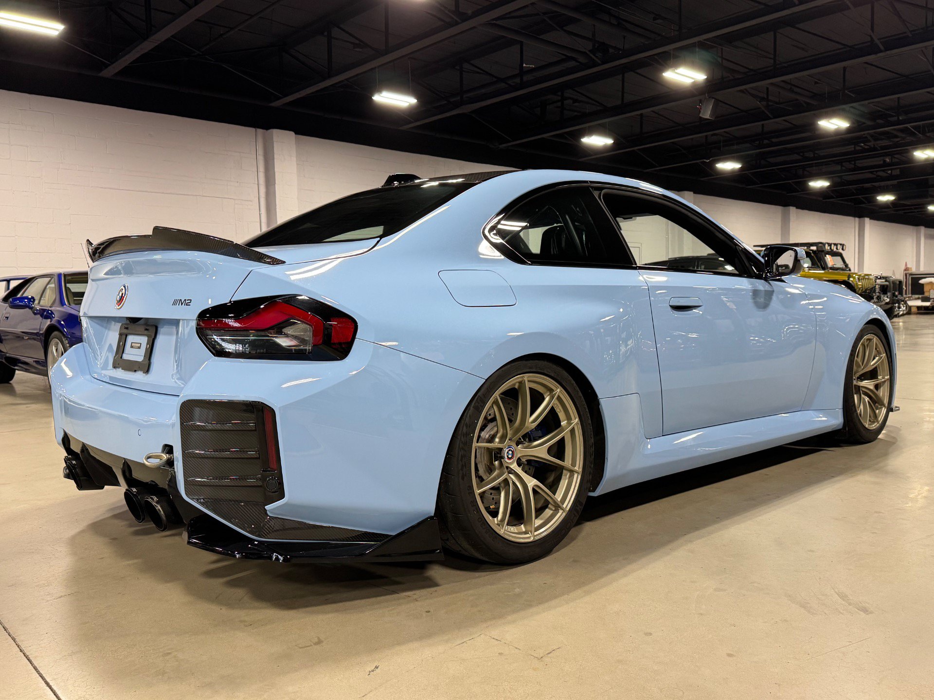 Used 2023 BMW M2 w/ Lighting Package RWD image 44