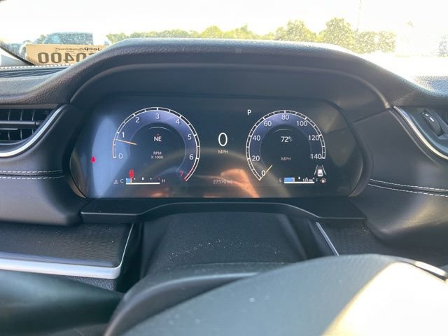 Used 2025 Jeep Grand Cherokee Altitude AWD/4WD image 8