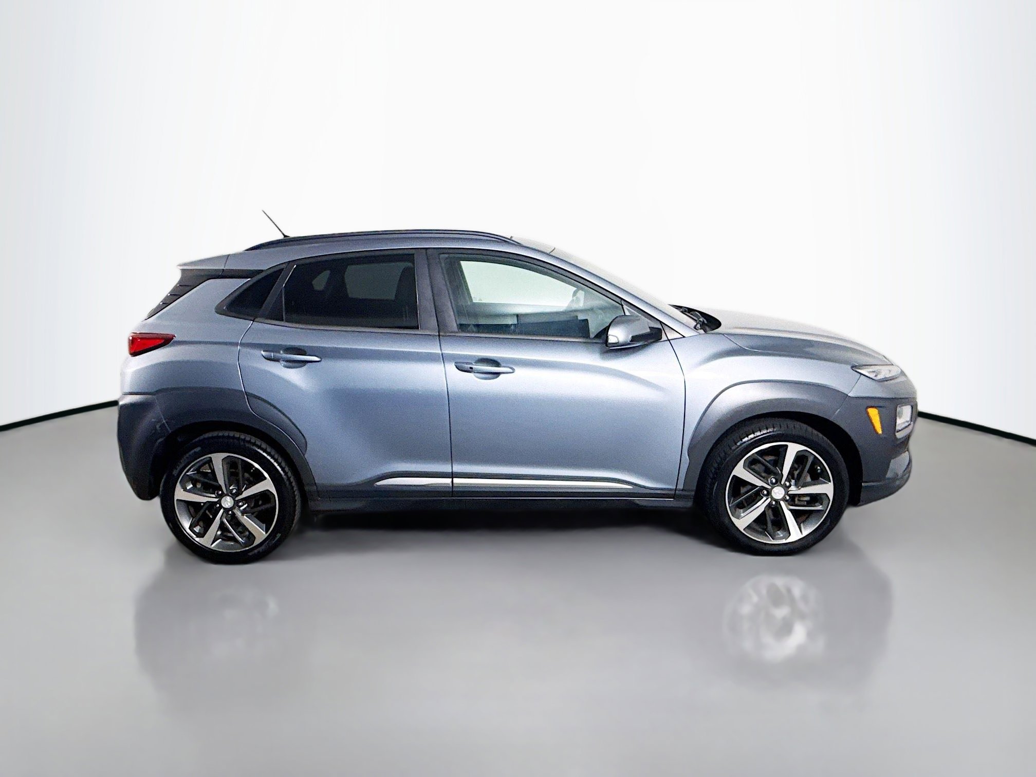 Used 2018 Hyundai Kona Limited image 28