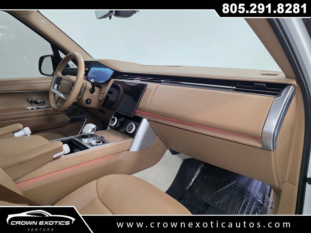 Used 2023 Land Rover Range Rover SV AWD/4WD image 19