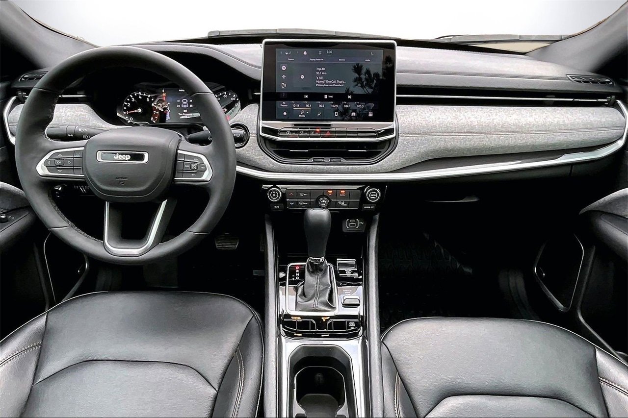 Certified 2024 Jeep Compass Latitude w/ Sun and Sound Group image 14