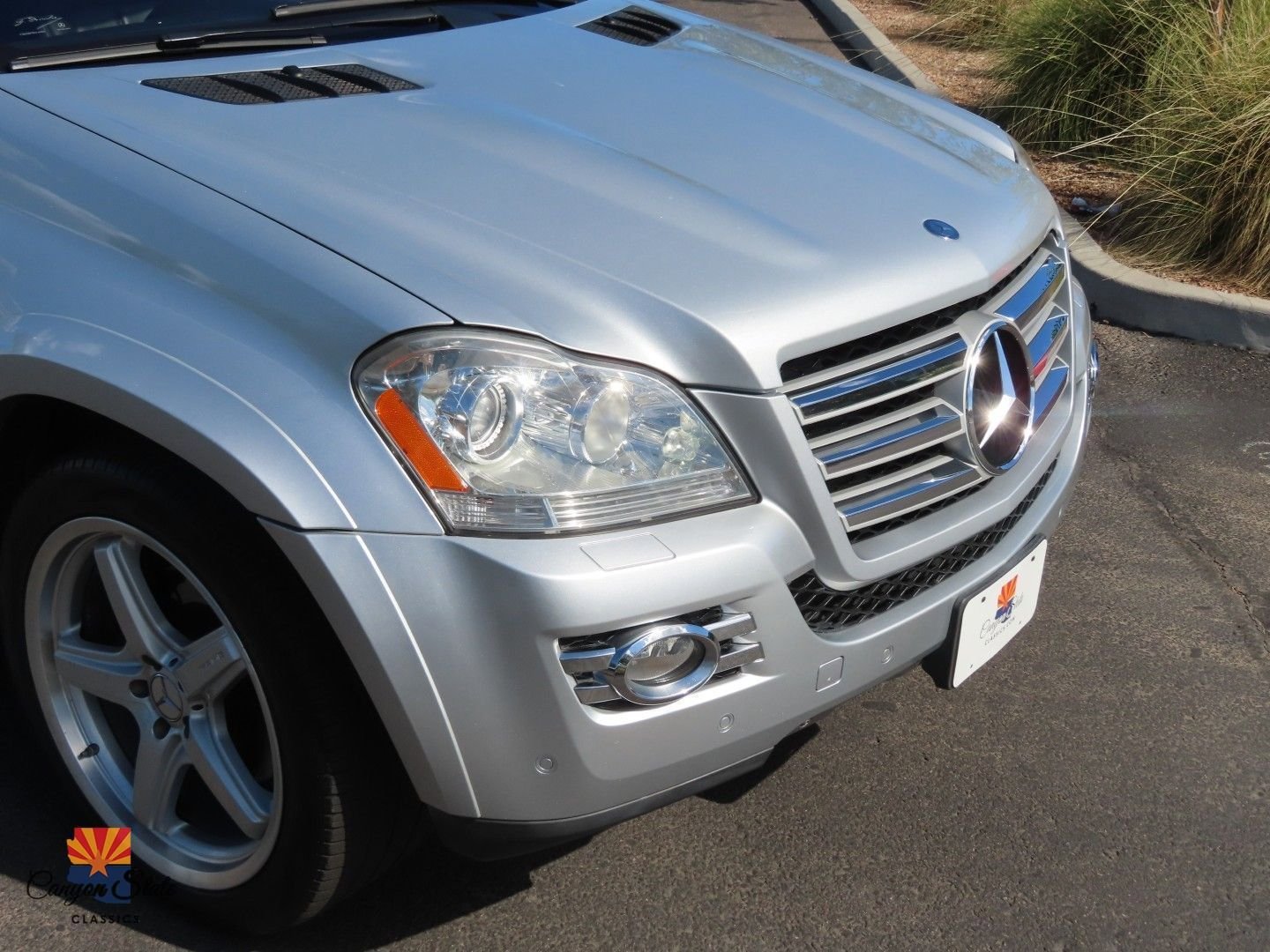 Used 2009 Mercedes-Benz GL 550 4MATIC image 34