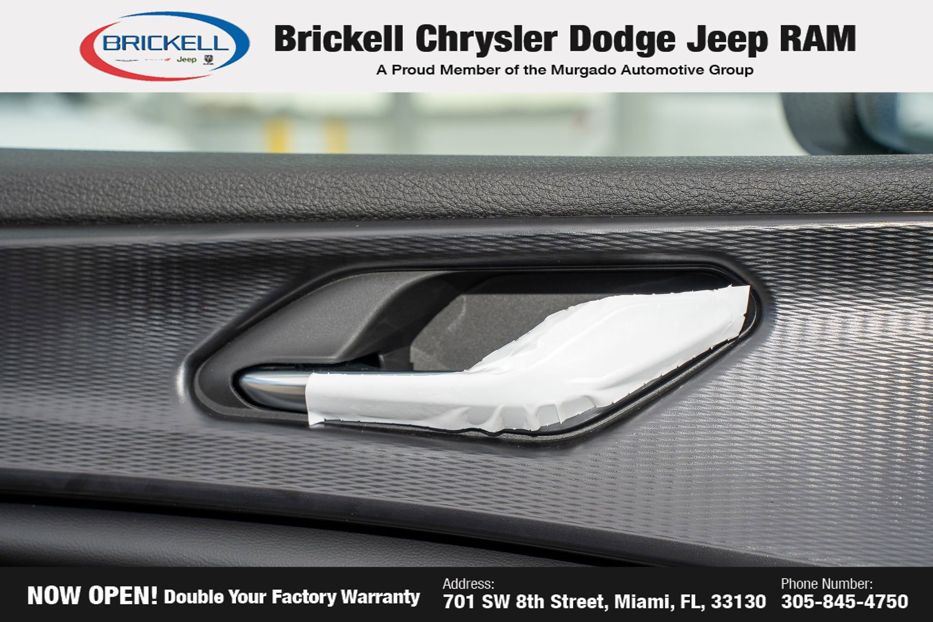 New 2025 Jeep Grand Cherokee L Laredo image 30