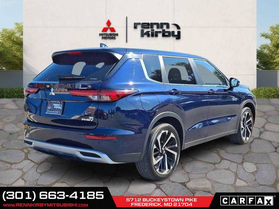 Used 2024 Mitsubishi Outlander SE image 6