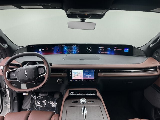 New 2027 Lincoln Navigator Reserve AWD/4WD image 14