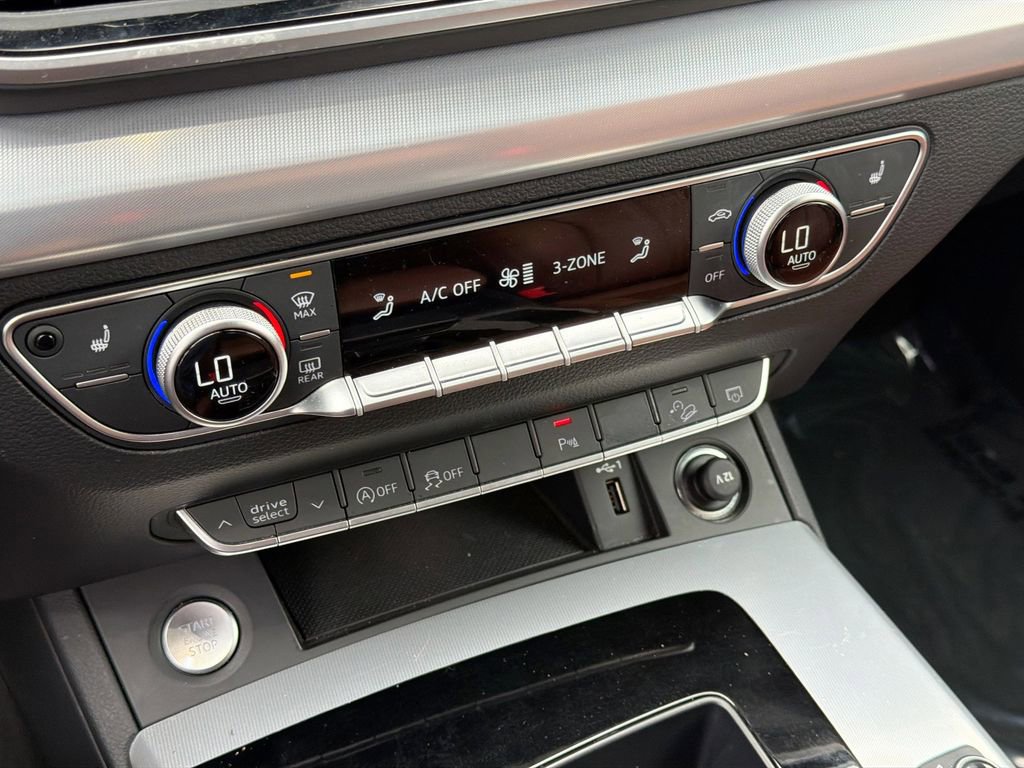 Used 2025 Audi Q5 2.0T Premium image 33