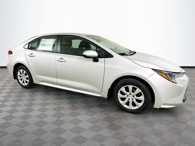 New 2026 Toyota Corolla LE image 3
