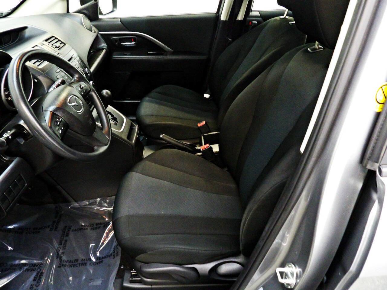 Used 2014 MAZDA MAZDA5 Sport FWD image 8