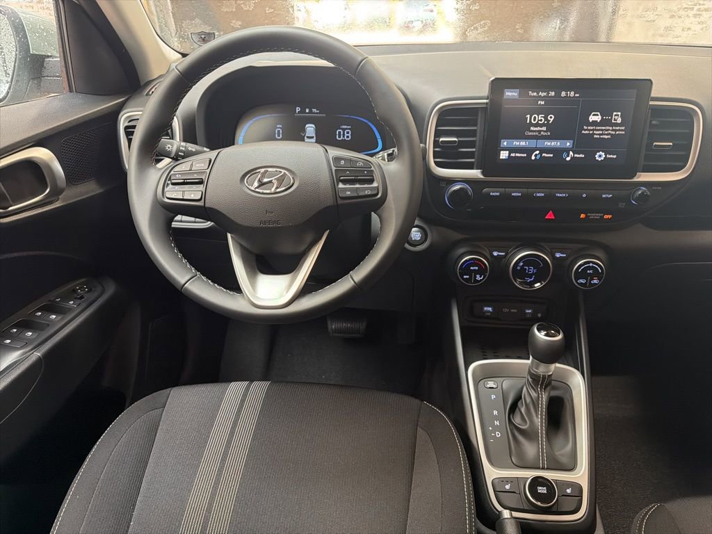 Used 2026 Hyundai Venue SEL FWD image 15