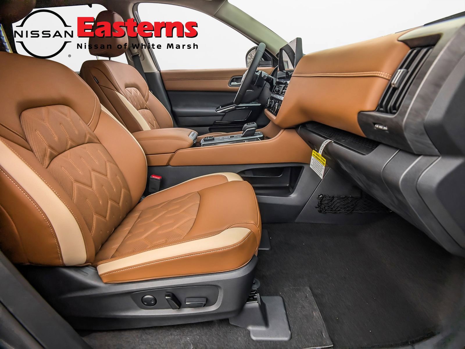 New 2026 Nissan Pathfinder Platinum image 23