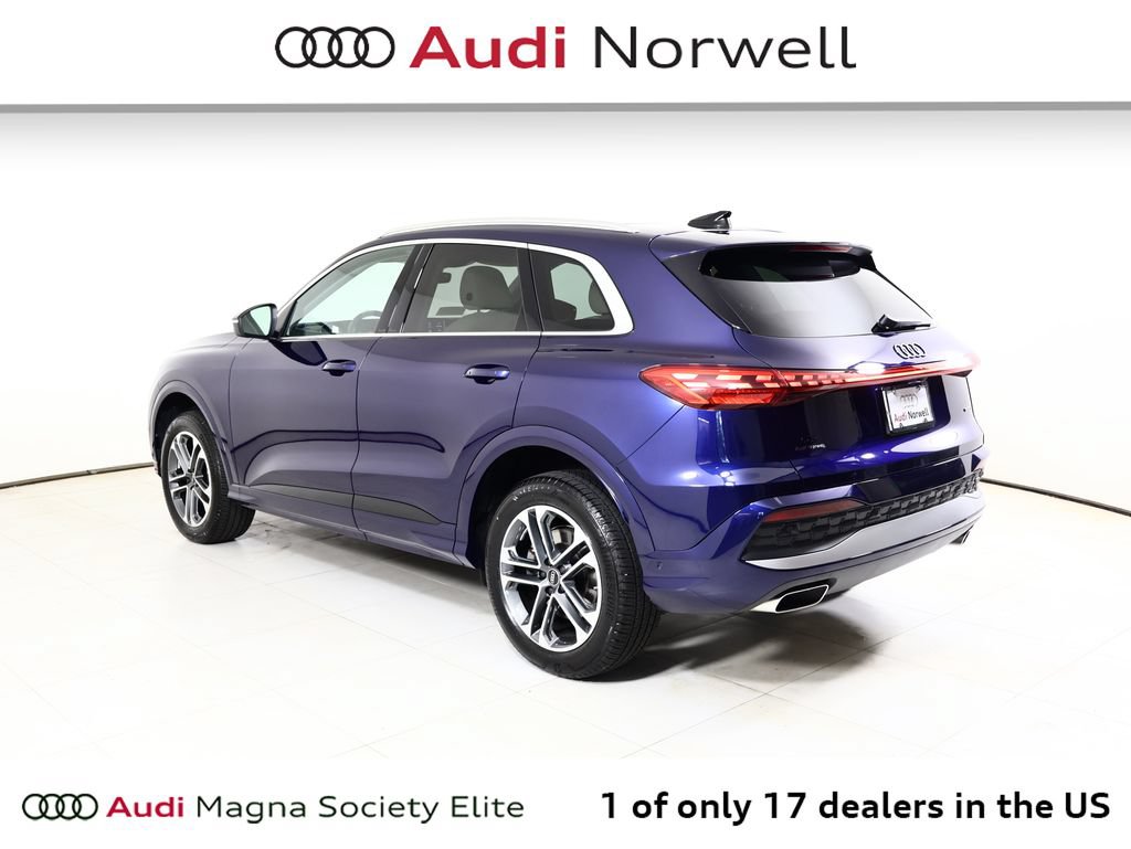 Used 2025 Audi Q5 Premium Plus w/ Premium Plus AWD/4WD image 14