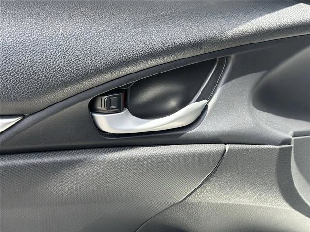 Used 2019 Honda Civic Sport image 16