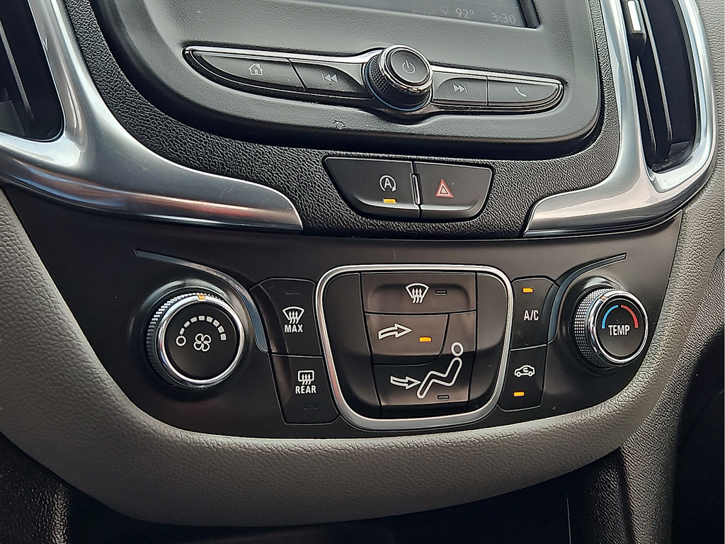 Used 2024 Chevrolet Equinox LS AWD/4WD image 17