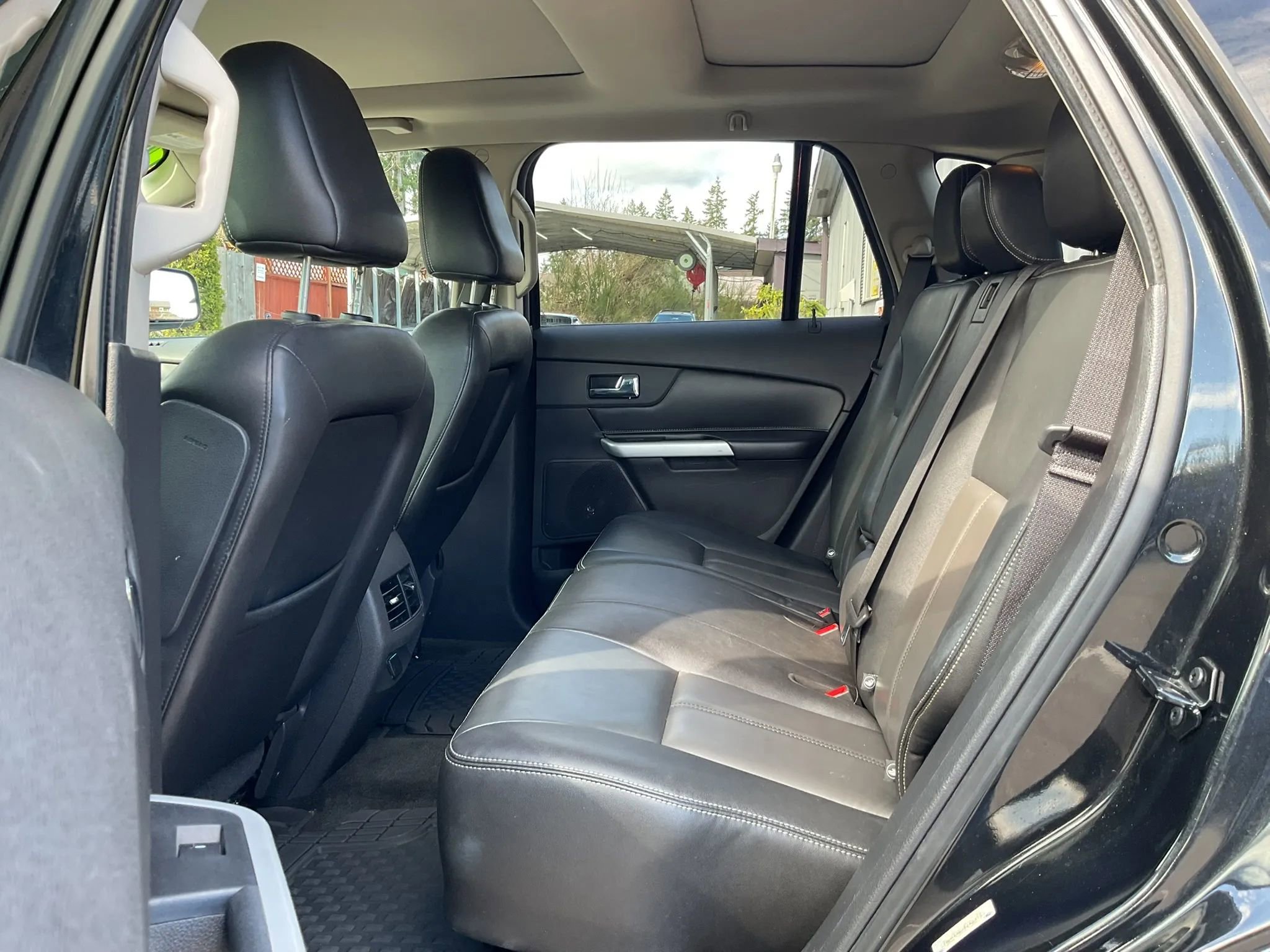 Used 2011 Ford Edge Sport w/ Driver Entry Pkg AWD/4WD image 11