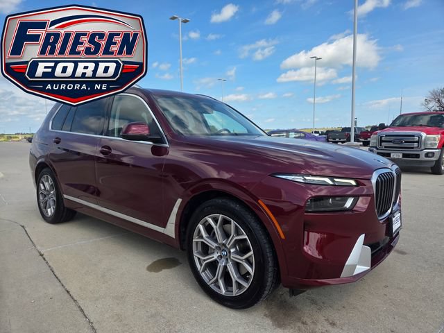 Used 2024 BMW X7 xDrive40i w/ Climate Comfort Package AWD/4WD image 3