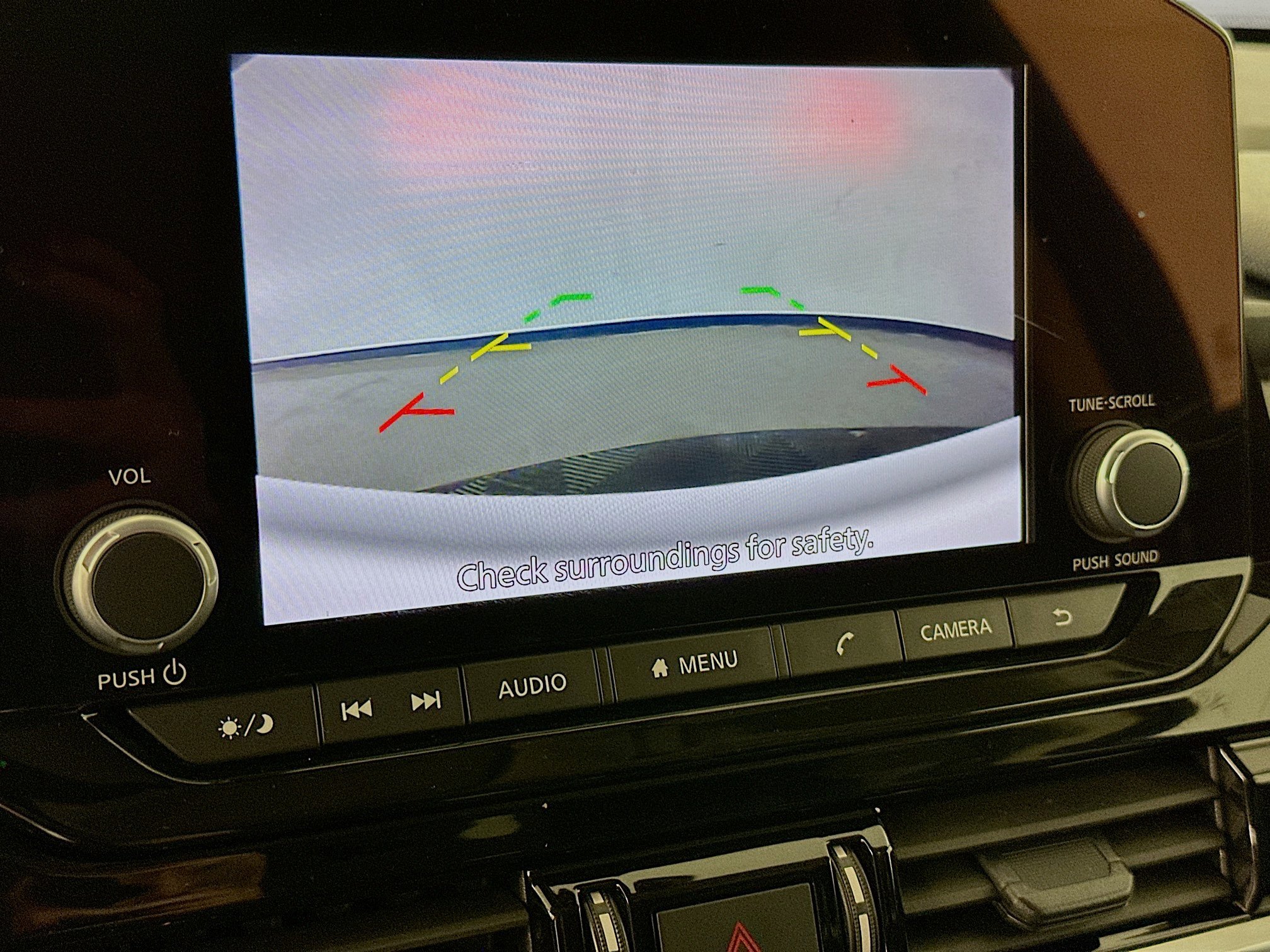 Used 2024 Nissan Pathfinder SV image 22