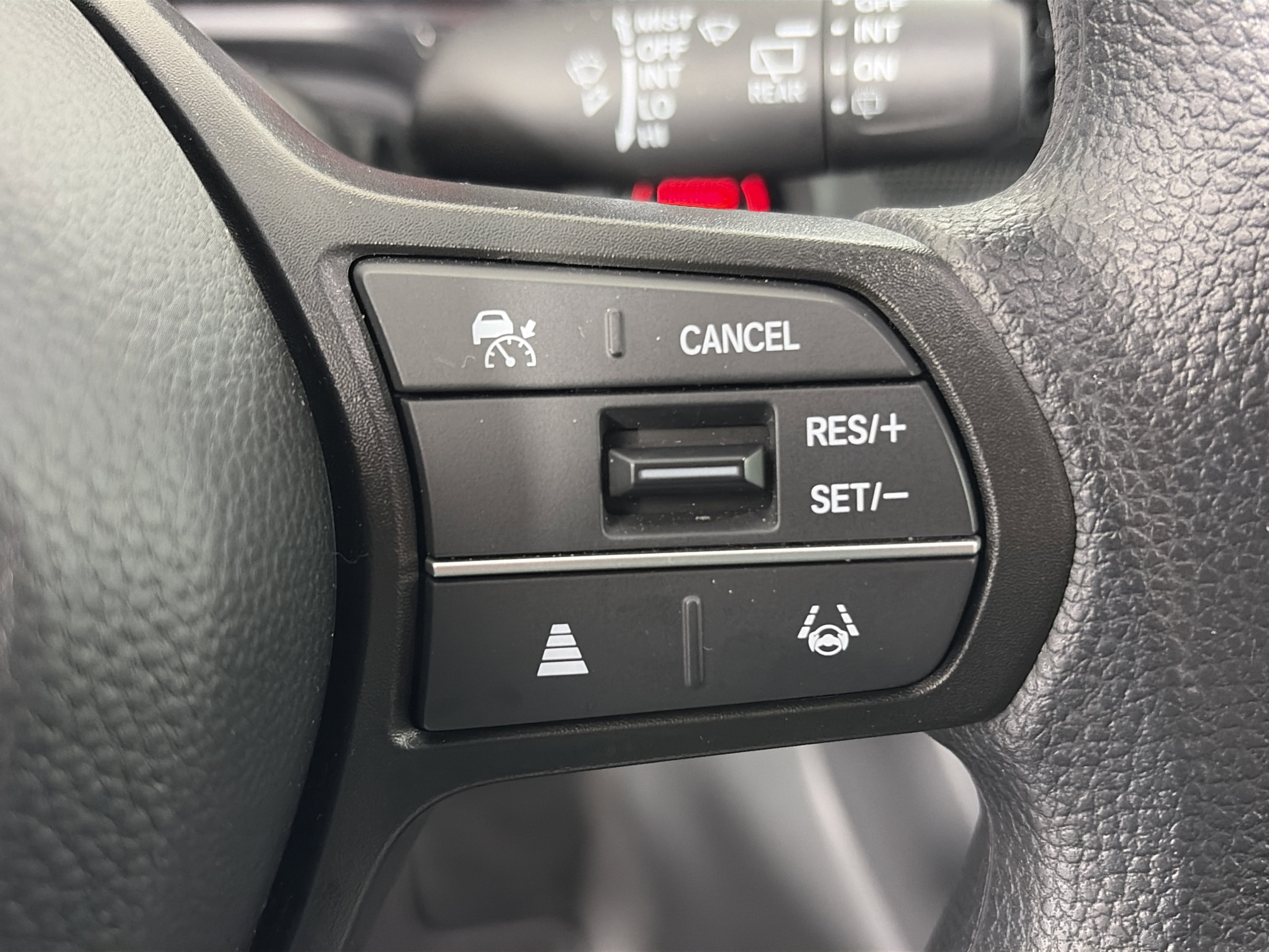 Used 2025 Honda CR-V LX image 28
