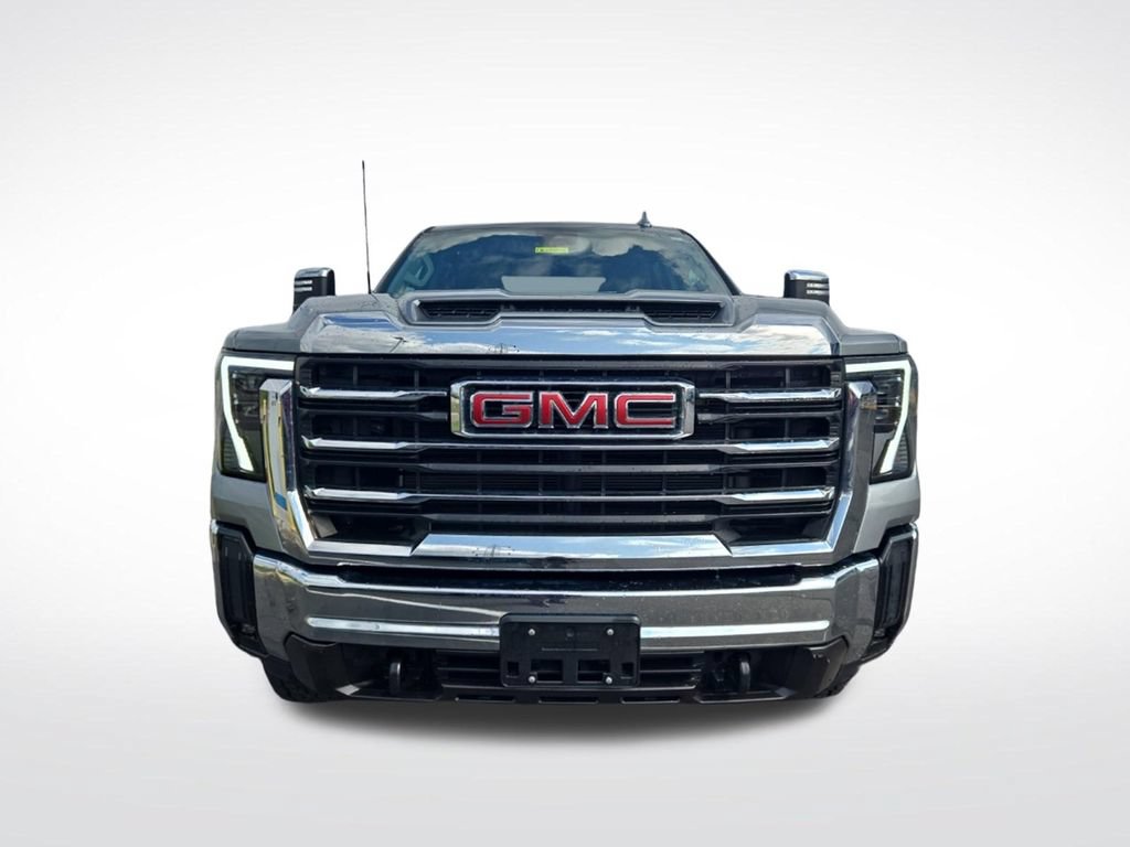Used 2024 GMC Sierra 3500 SLT AWD/4WD image 9