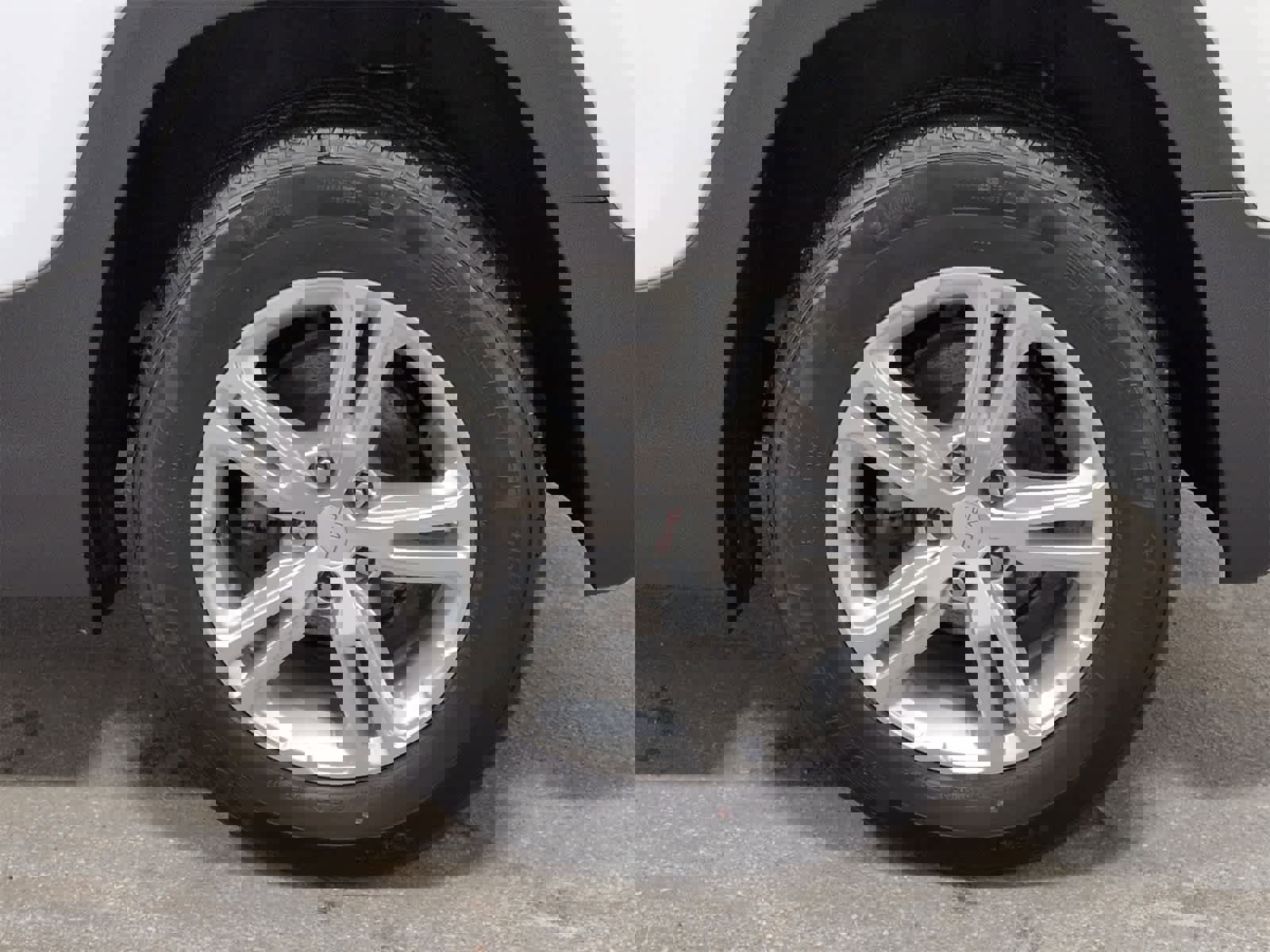 Used 2022 GMC Terrain SLE w/ Driver Convenience Package image 14