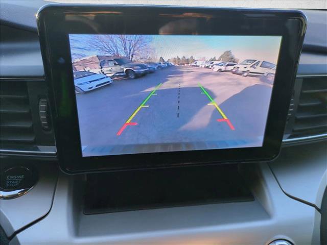 Used 2022 Ford Explorer XLT w/ Equipment Group 202A image 12