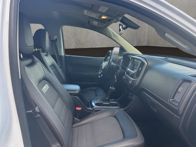 Used 2018 GMC Canyon All Terrain w/ Trailering Package AWD/4WD image 10