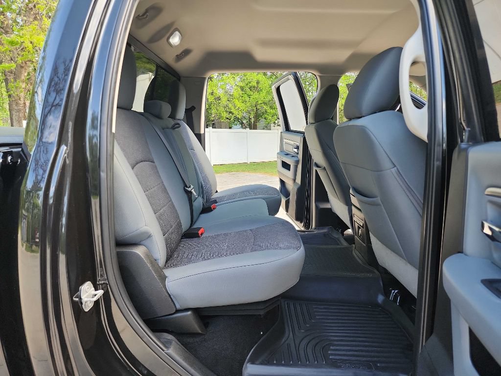 Used 2018 RAM 2500 Big Horn w/ Harvest Edition AWD/4WD image 40