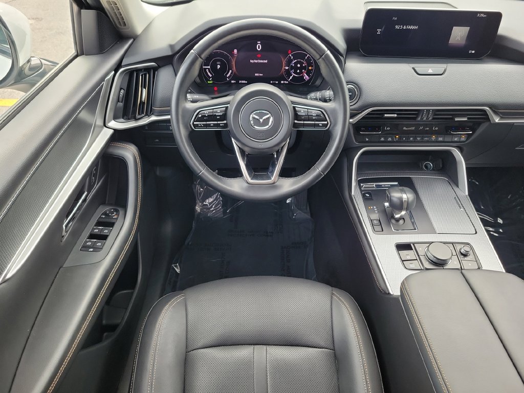 Used 2024 MAZDA CX-90 Plug-In Hybrid w/ Preferred AWD/4WD image 9